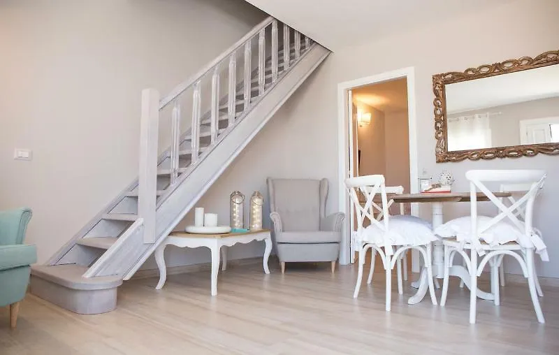 Le Saline Suites كارلوفورتي فندق
